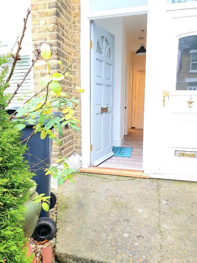 Wimbledon Ideal 1 Bedroom Ground Floor Apartment With Garden London Exterior photo